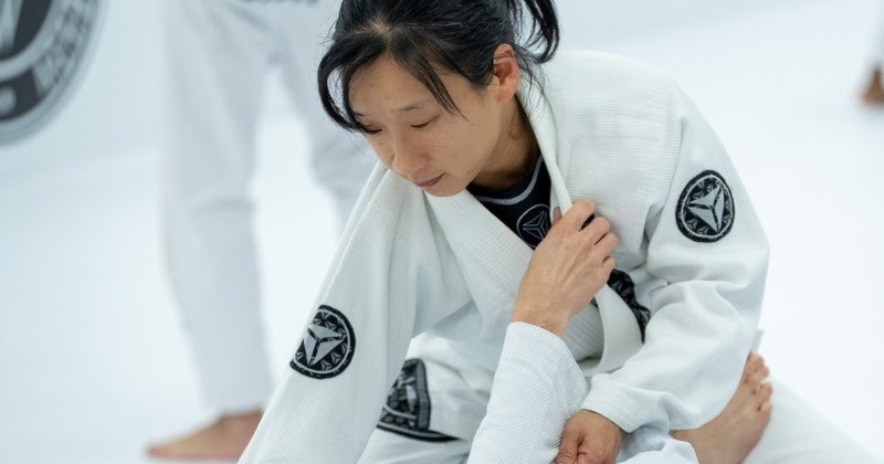 Women training Brazilian Jiu-Jitsu at SJJA Hornsby